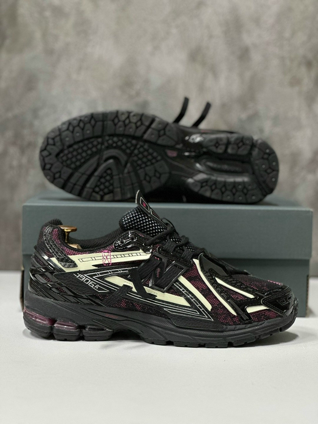 кроссовки new balance 1906a 'black dragon berry',кроссовки new balance 1906a,,кроссовки,кроссовки new balance 1906 ag