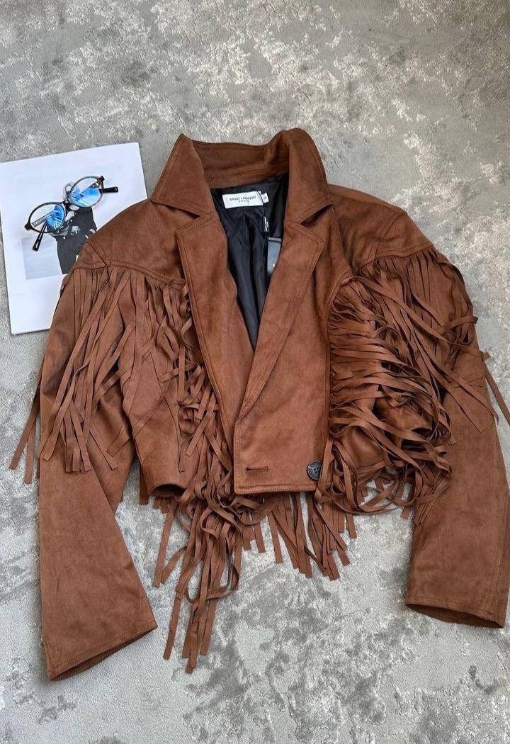 yves saint laurent женская замшевая косуха с бахромой,замшевая куртка с бахромой,косуха с бахромой,эффектная замшевая косуха с бахромой ysl,замшевая куртка