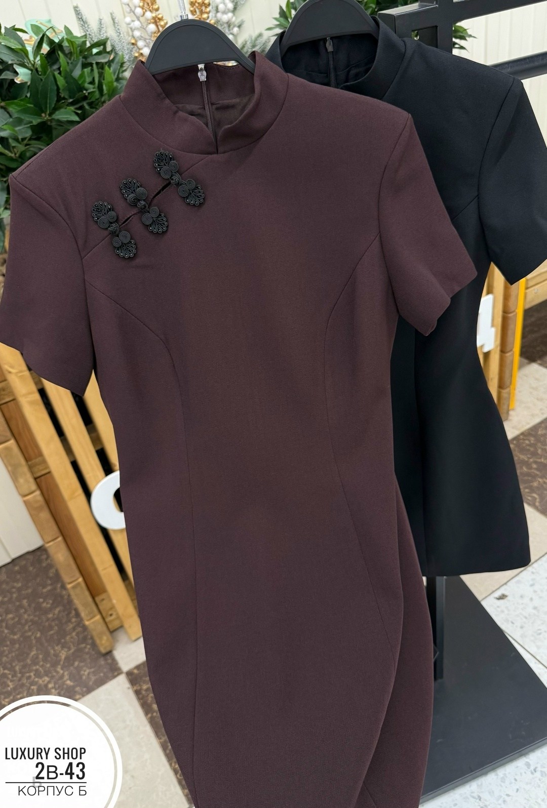 платье мини с короткими рукавами и воротником-стойкой,платье в китайском стиле,приталенное платье,платье женская,платье черное