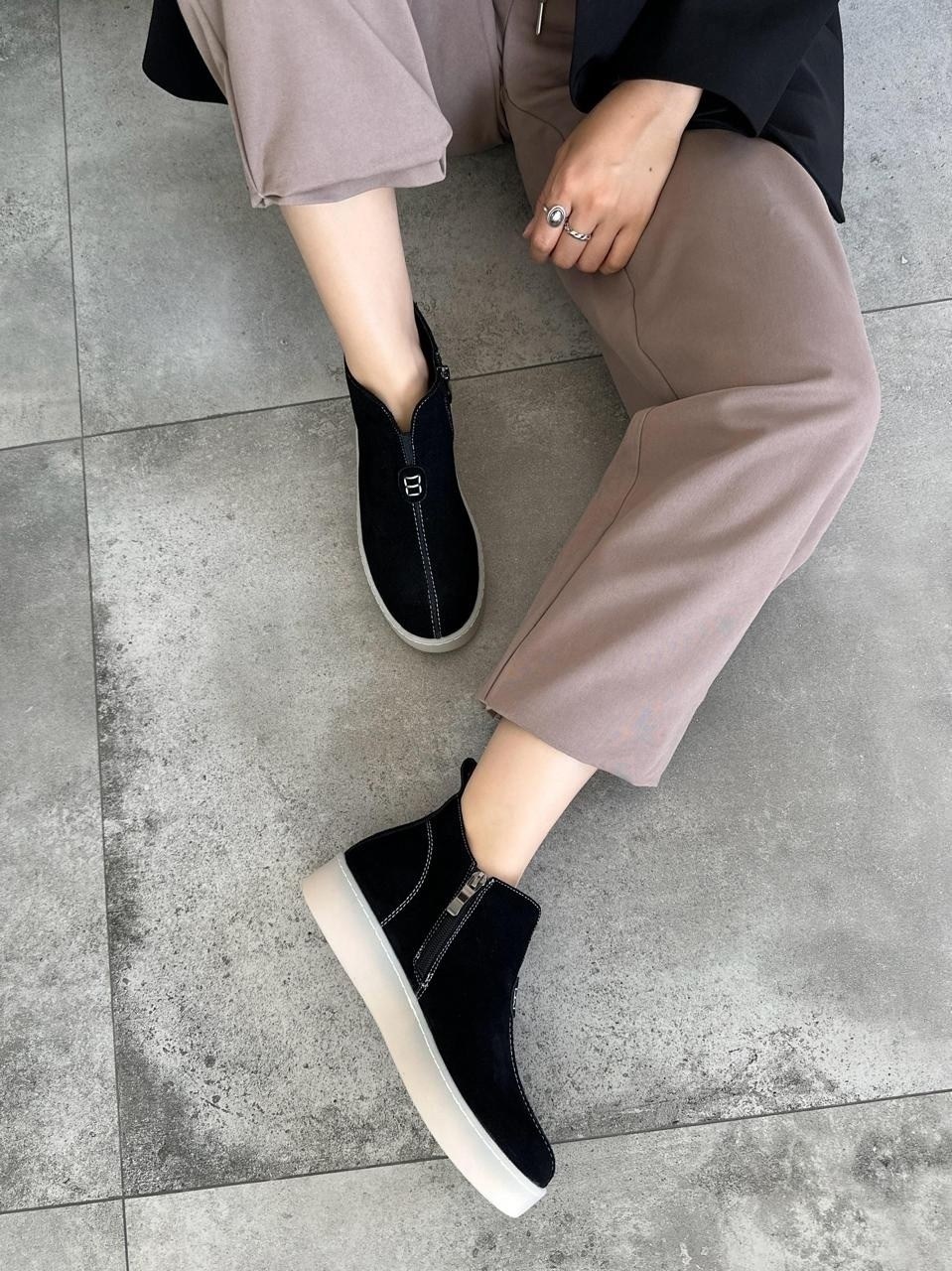 женские замшевые ботинки mkrafvt casual 1150 байка бежевые,,замшевые ботинки лоро пиано,ботинки женские из натуральной замши,ботинки из натуральной замши