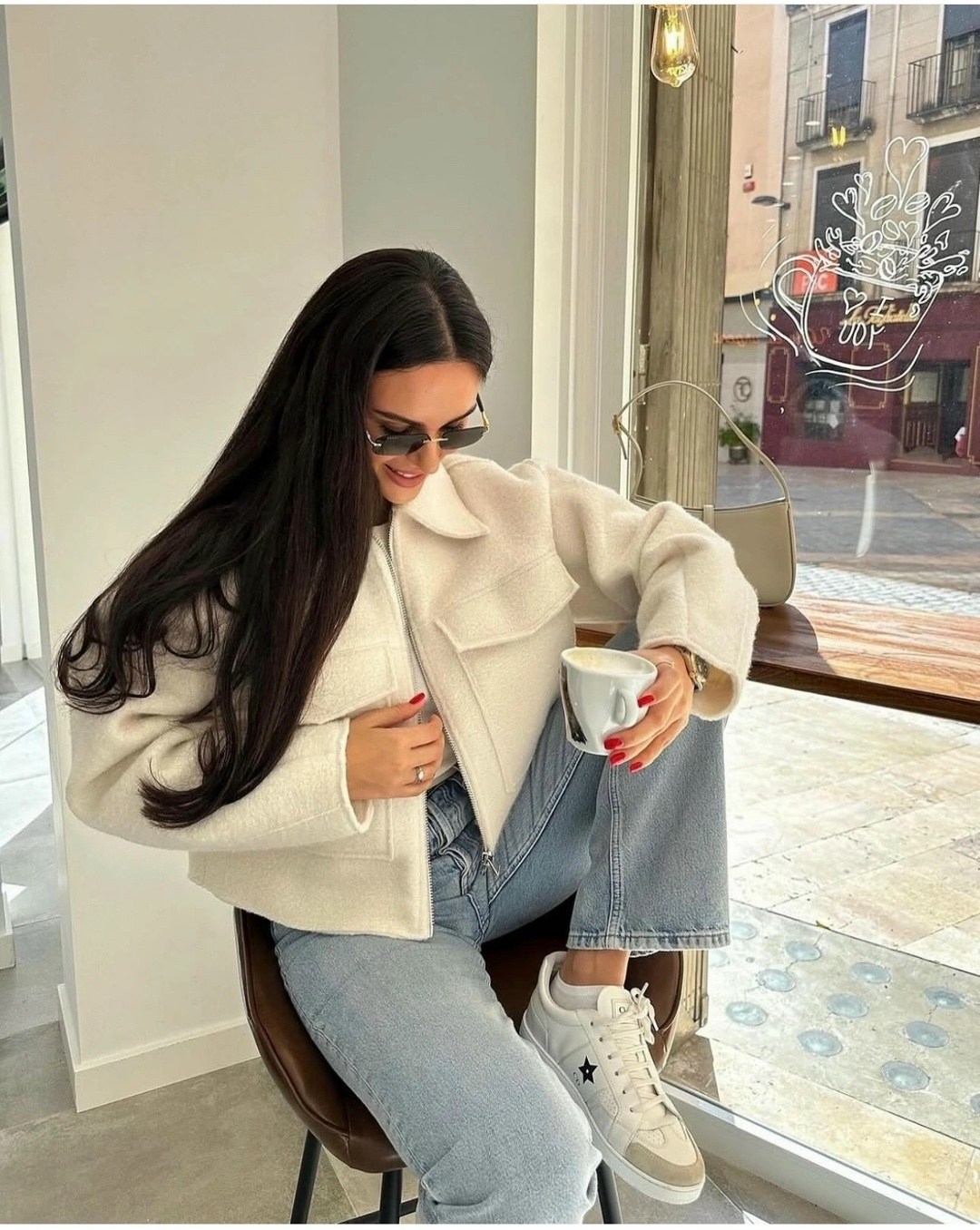 укороченная куртка букле zara,куртка женская модная,жакет куртка,куртка с воротником,женская куртка