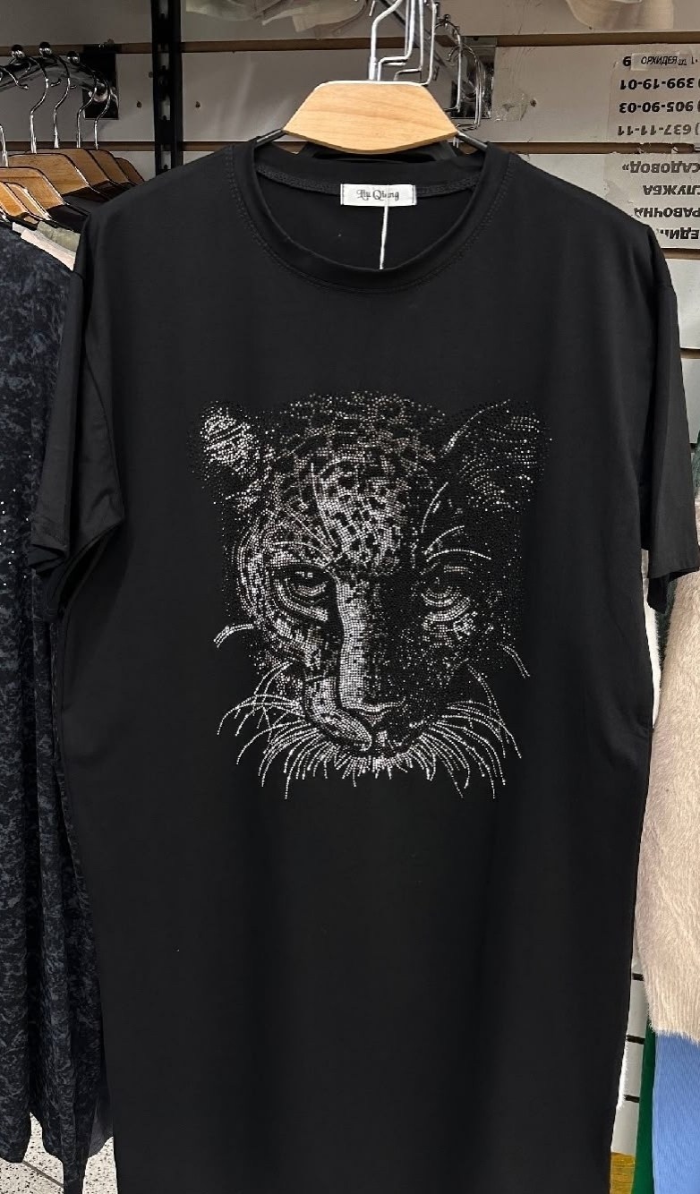 футболки женская,футболки для женщин,футболка оверсайз со стразам,футболки модные,женские футболки с принтом