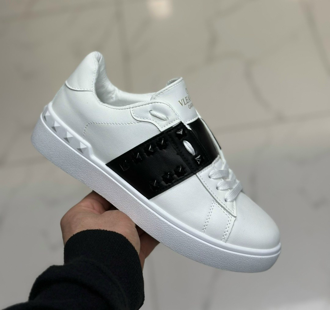 ,женские кроссовки,кеды женски,белые женские кроссовки,кеды белые