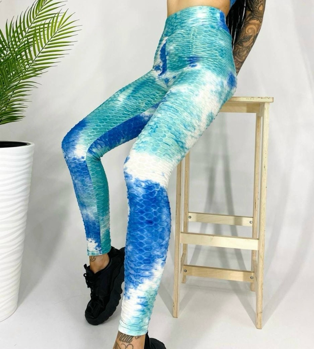 леггинсы женские спортивные для фитнеса,женские леггинсы для фитнеса,костюм женский для фитнеса с лосинами,легинсы для фитнеса,костюм для фитнеса