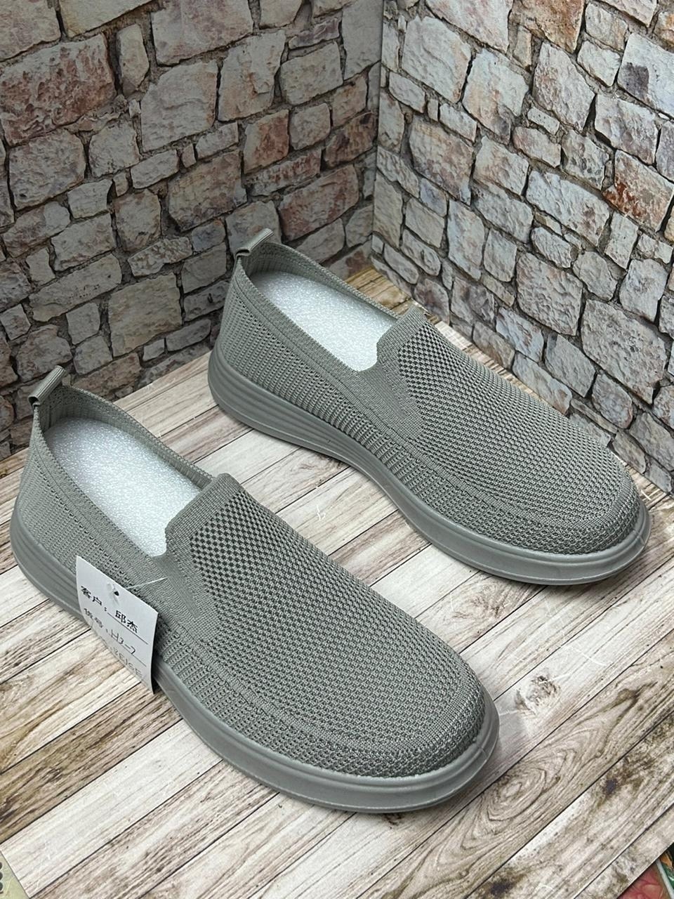 ,слипоны мужские,мужская ,повседневная ,удобная