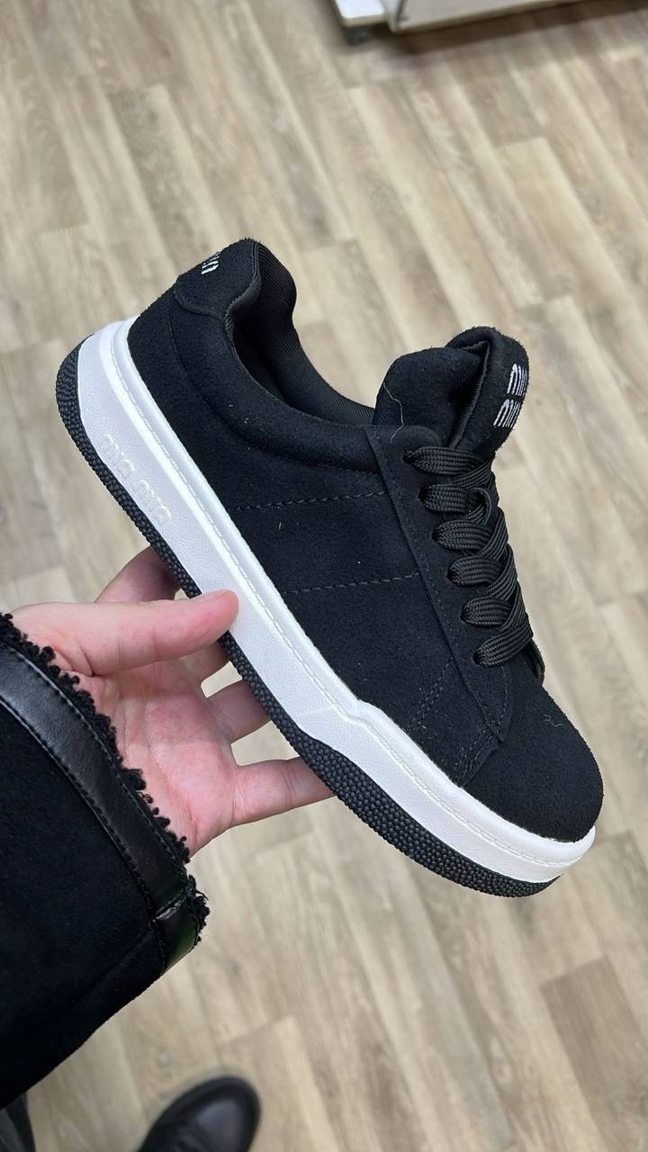 ,женские кроссовки,женская ,обуви,кеды кроссовки