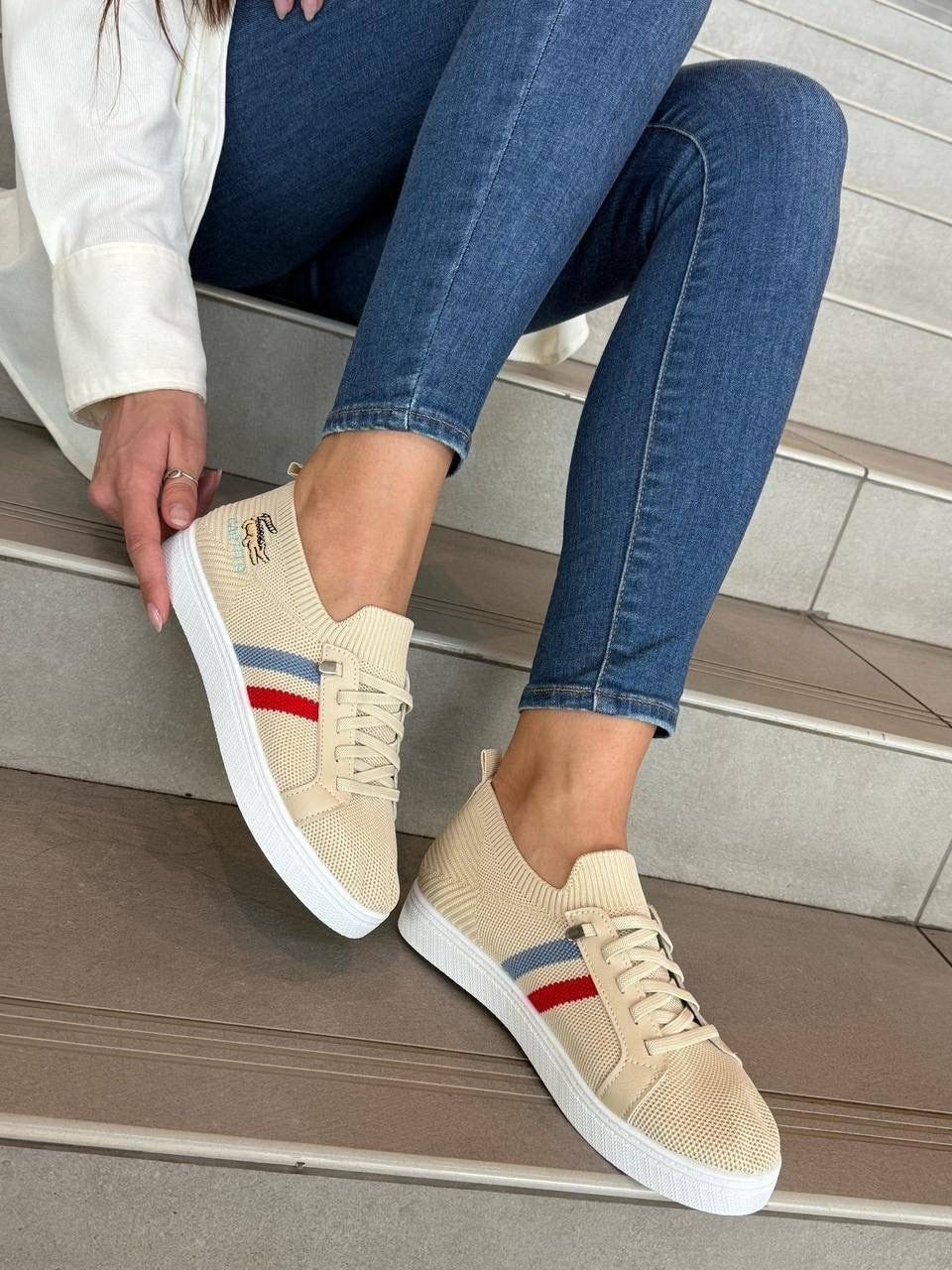 ,повседневная ,спортивная ,повседневные кроссовки,парусиновая