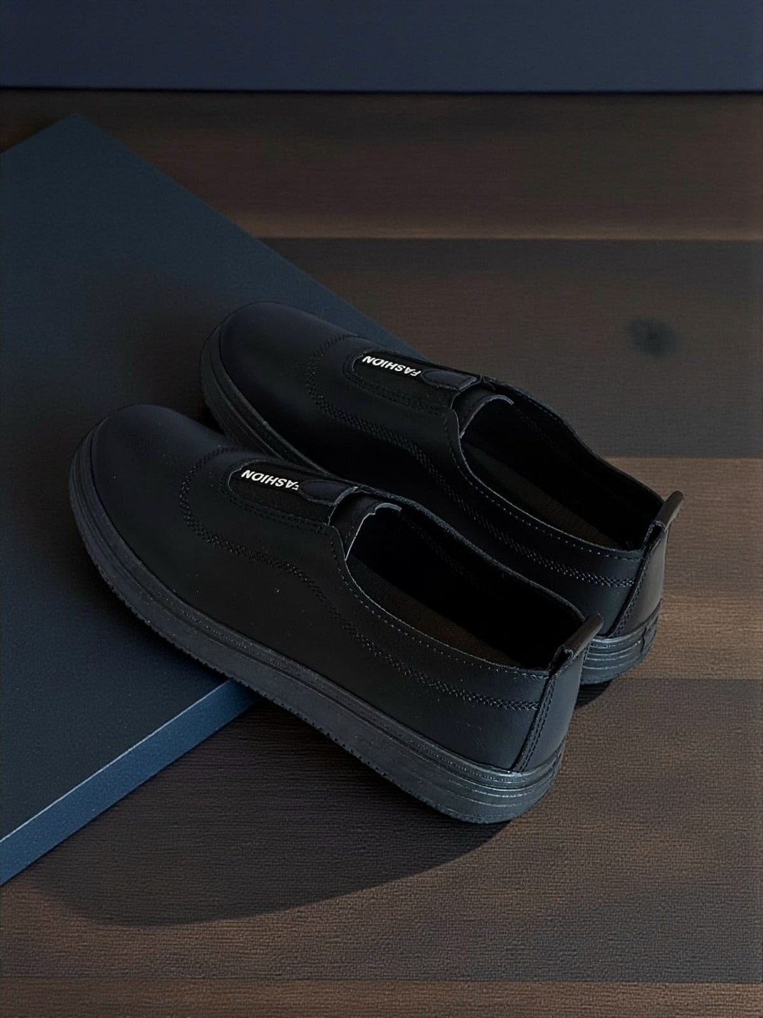 ,повседневная ,слипоны черные зенден,мужская ,женская