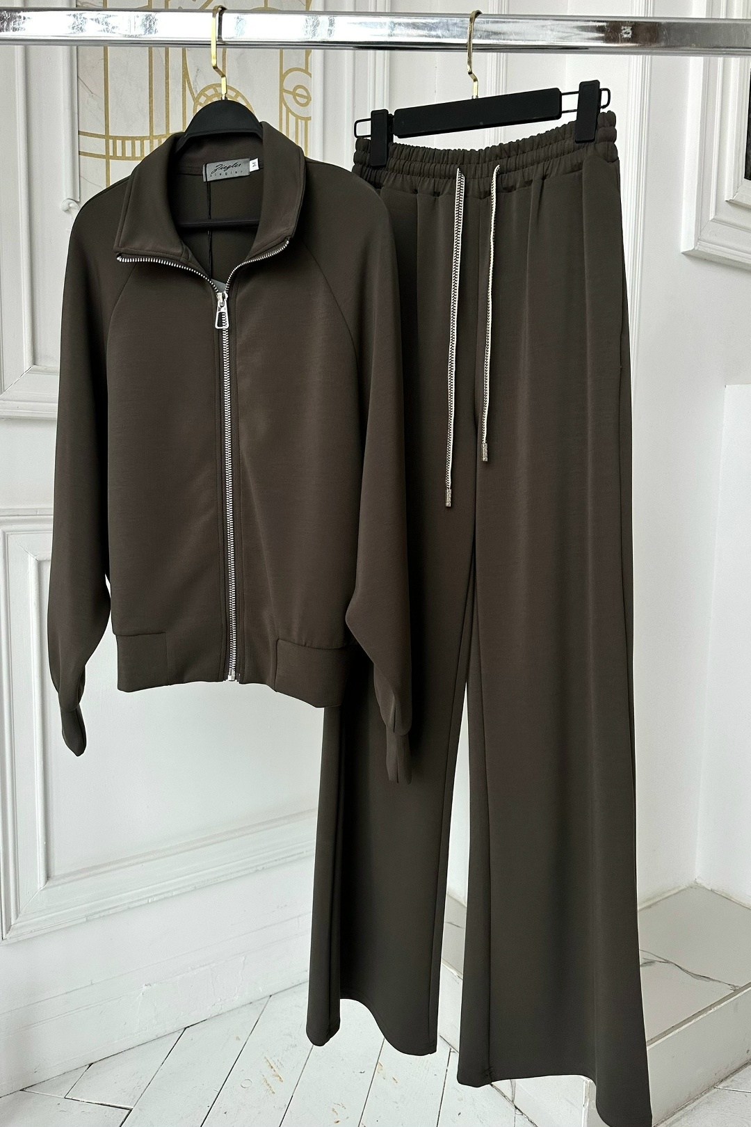 костюм спортивный,костюм спортивный женский,костюм спорт шик,женские костюмы,брючный комплект