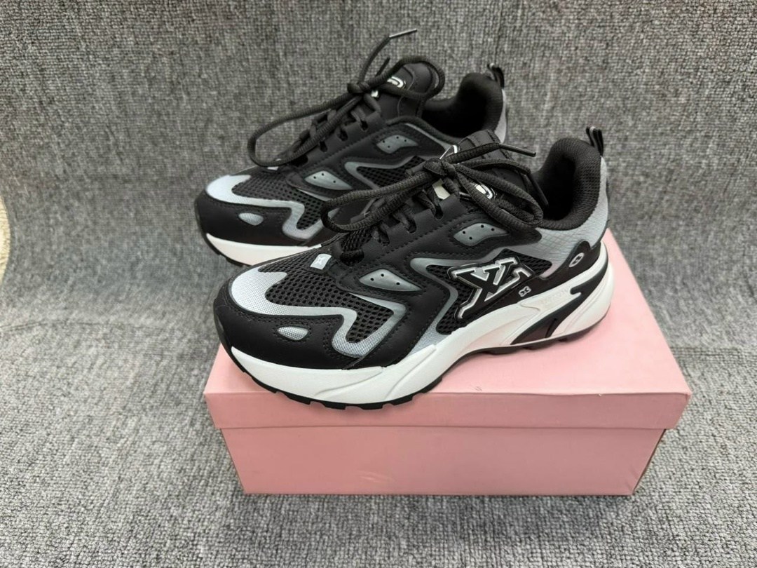 кроссовки,кроссовки унисекс,кроссовки женскиe,повседневные кроссовки,беговые кроссовки