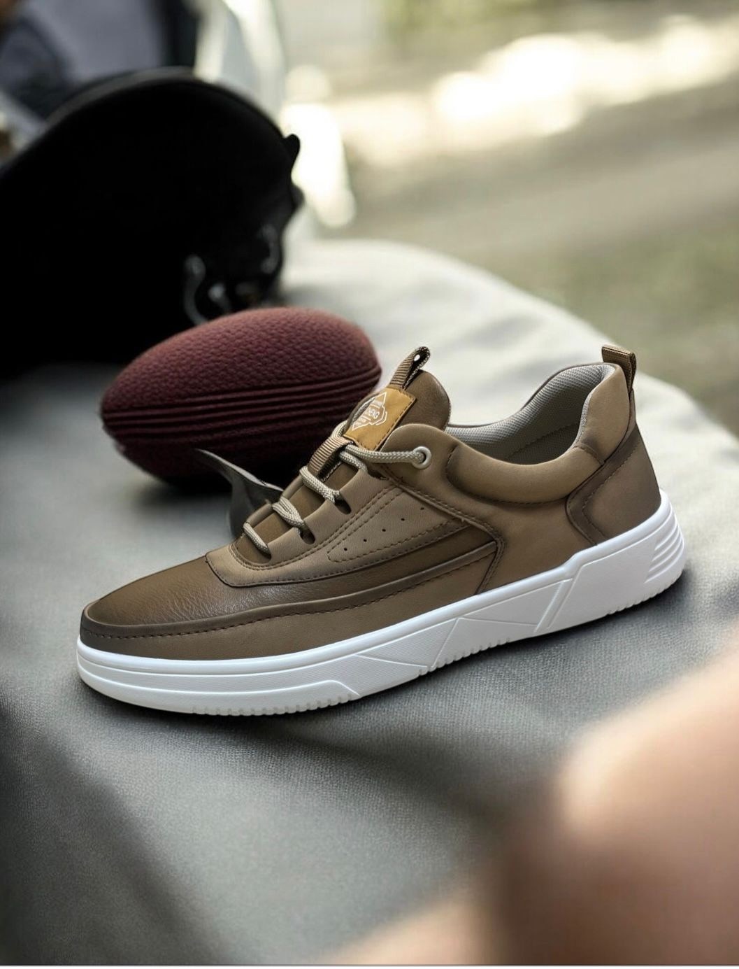 ,кеды мужские,коричневые кроссовки,обуви,повседневные кроссовки