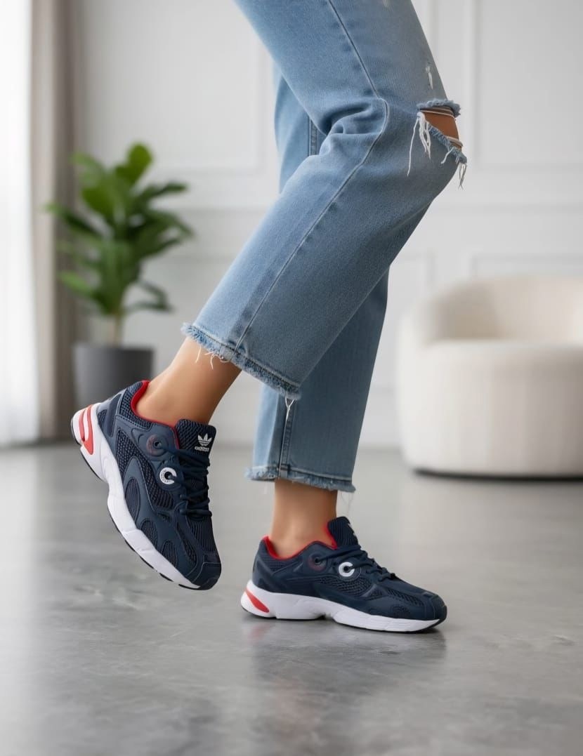 ,кроссовки черные,женские кроссовки,стильные черные кроссовки женские,черные женские кроссовки