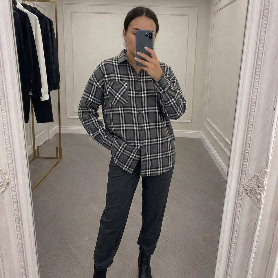 женская рубашка в клетку оверсайз,рубашка miu miu оверсайз в клетку варенка,рубашка в клетку свободного кроя,женская рубашка в клетку,рубашка оверсайз в клетку хлопковая monolog