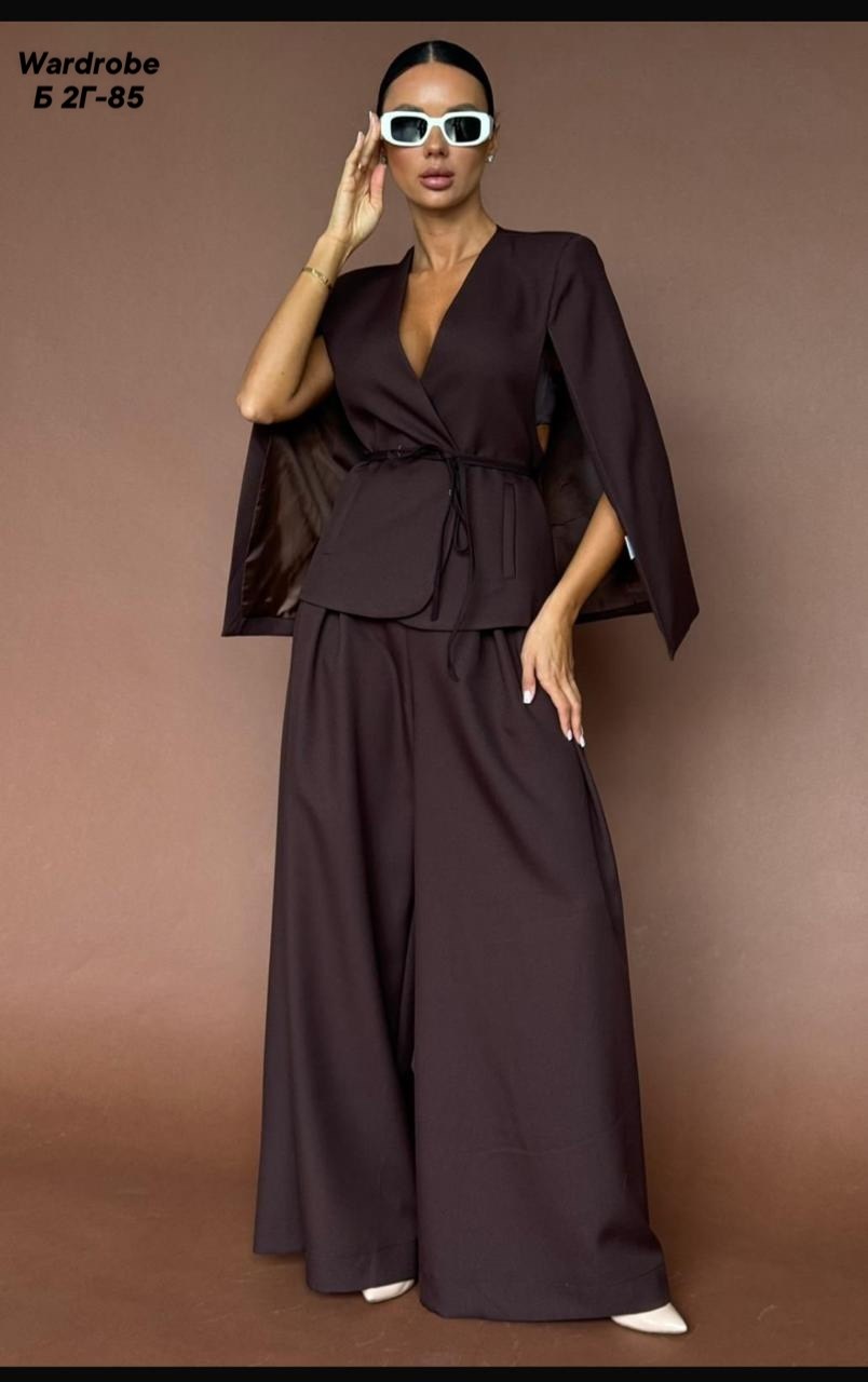 брючный костюм,женский брючный костюм,костюм классический,костюм с брюками палаццо,женский костюм