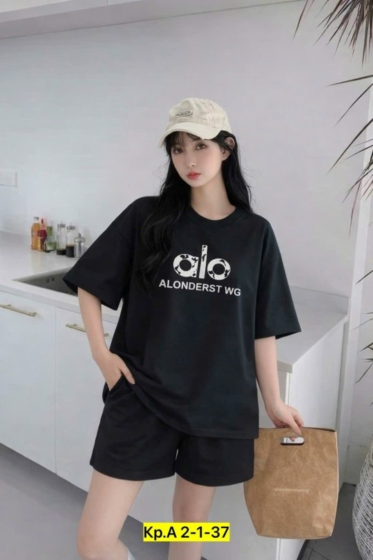 костюм женский,комплект футболка,футболка оверсайз с,модная одежда,корейская мода