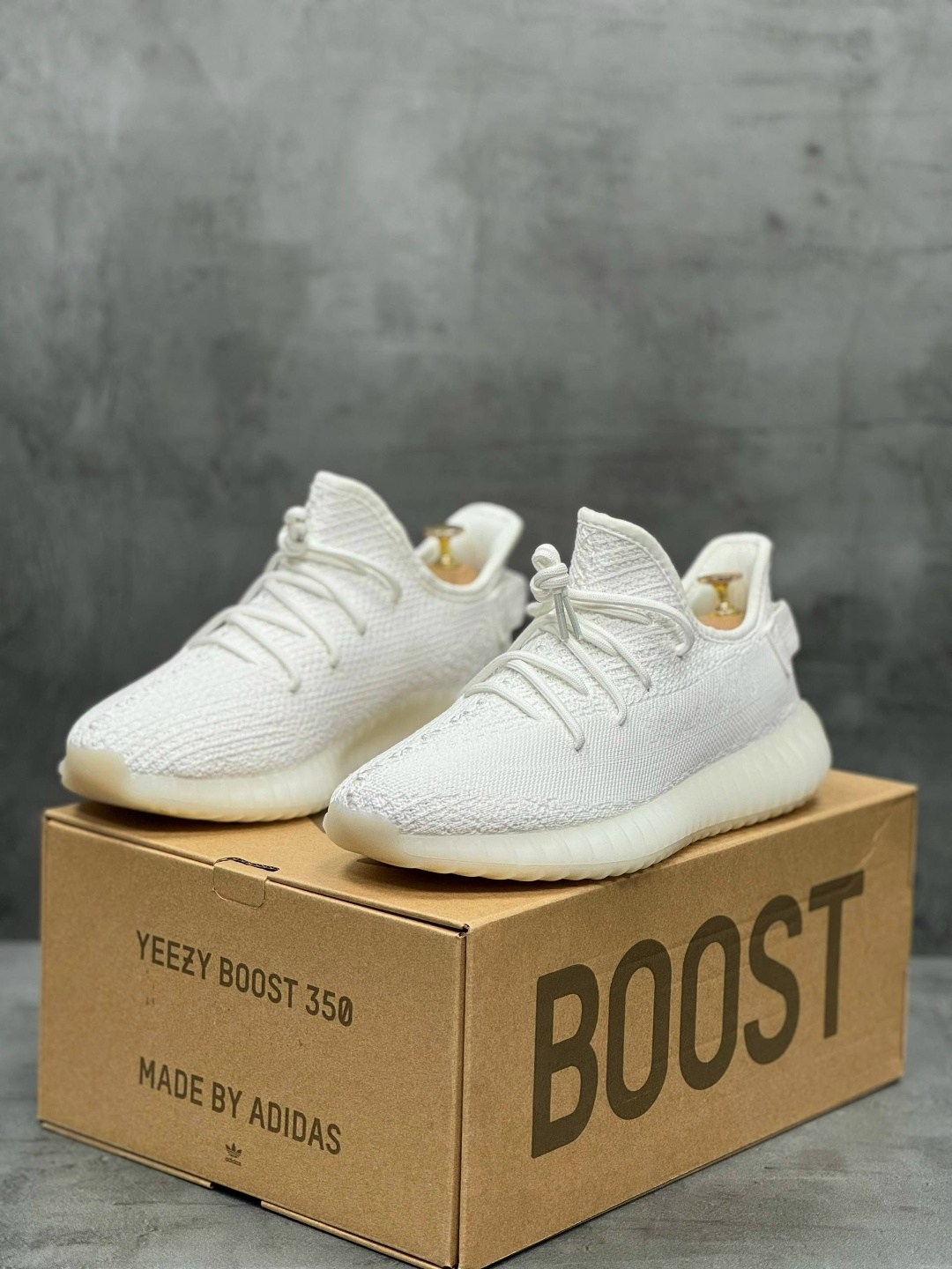 кроссовки adidas yeezy 350 boost,кроссовки adidas yeezy boost,кроссовки adidas yeezy 350 boost v2 triple white,adidas yееzy boost 350 v2 cream/triple white,adidas yeezy boost 350 v 2