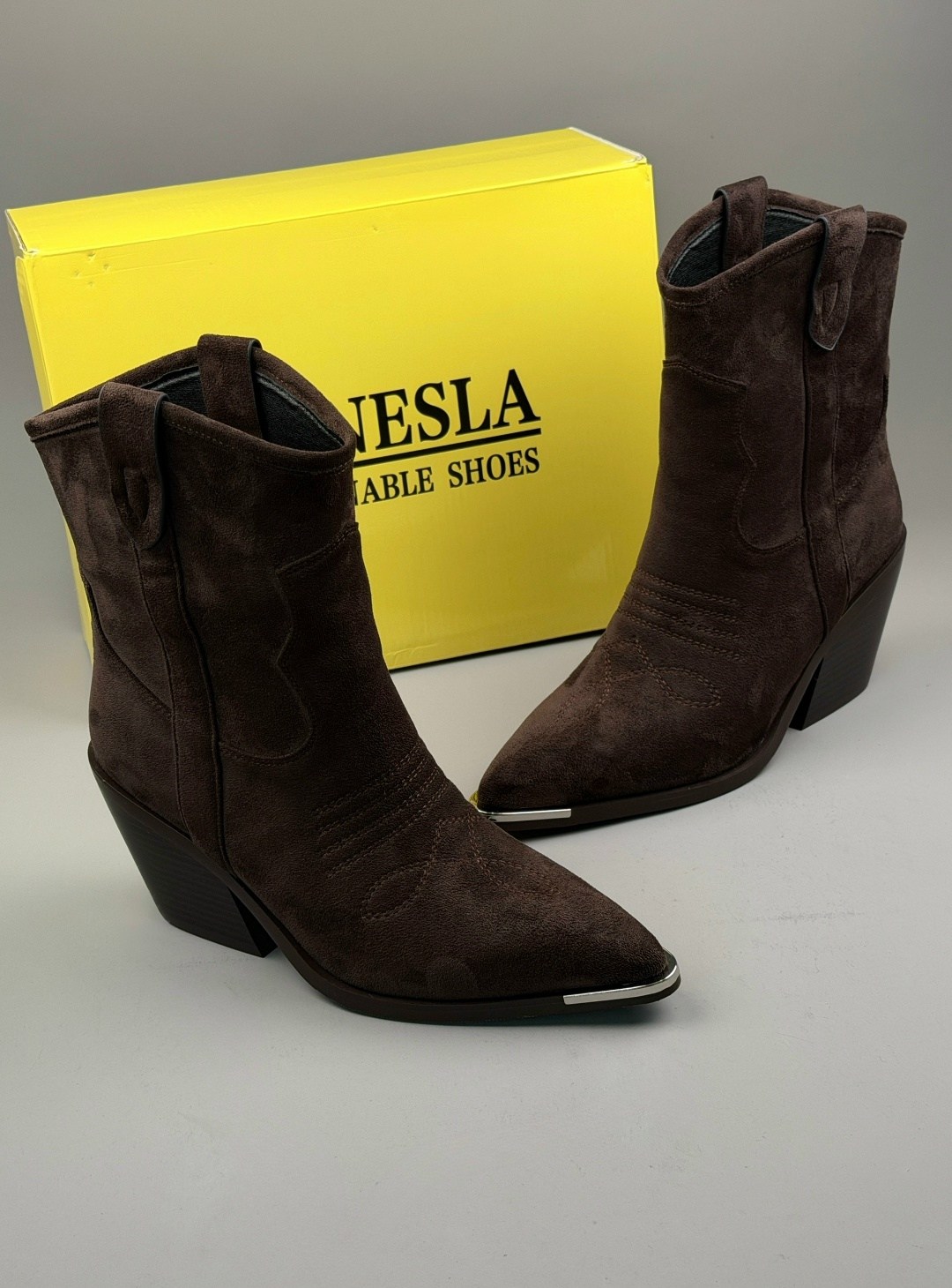 казаки демисезонные ботинки замшевые,,казаки замшевые эконика,казаки замшевые женские,казаки замшевые