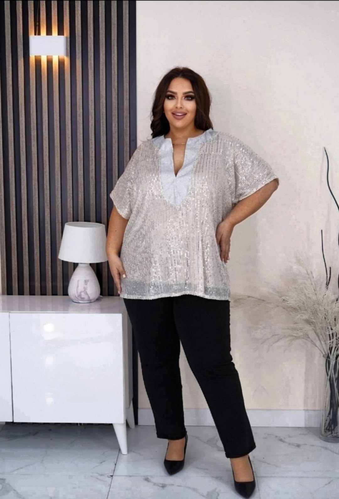 стильная блузка больших размеров,женские блузки больших размеров,блузка с пайетками,блузка блестящая с пайетками праздничная больших размеров sadyroddress,блузка большие размеры