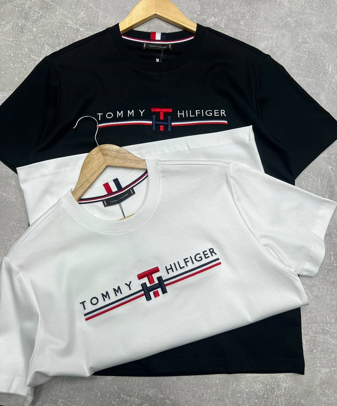 футболка мужская tommy hilfiger,футболка tommy hilfiger белый,футболка tommy hilfiger,футболка томми хилфигер мужские белая,футболка томми хилфигер реплика