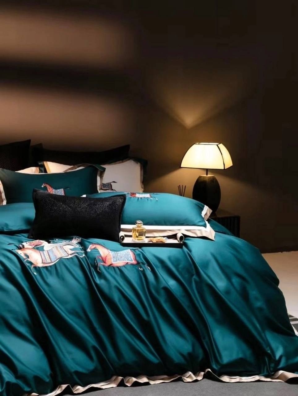 комплект постельного белья hermes,постельное белье евро с пододеяльником,комплект постельного белья,комплект постельного белья с пододеяльником,постельное белье оранжевого цвета