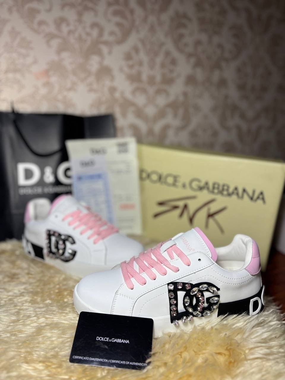 кроссовки dolce&gabbana,кеды dolce&gabbana,кроссовки женские dolce gabbana,кроссовки dolce gabbana кеды,кроссовки dolce&gabbana розовый жемчуг