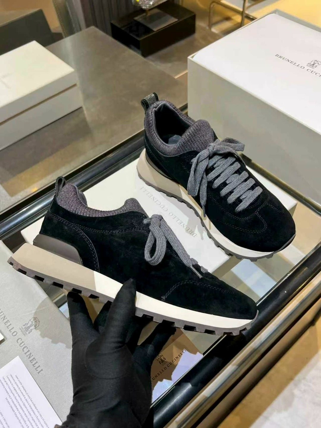 замшевые кроссовки brunello cucinelli,,brunello cucinelli кроссовки черный,замшевые кроссовки,brunello cucinelli кроссовки