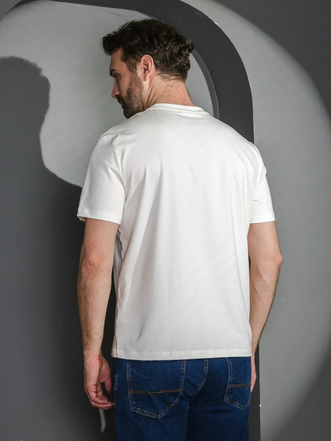 футболки мужские,белая мужская футболка,белая футболка,футболка,мужская футболка поло