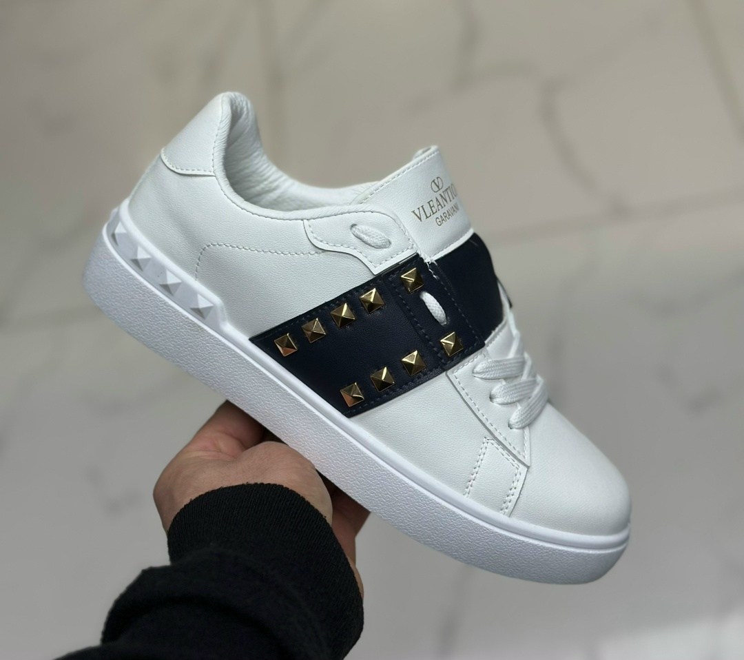 ,женские кроссовки,кеды женски,белые женские кроссовки,кеды белые