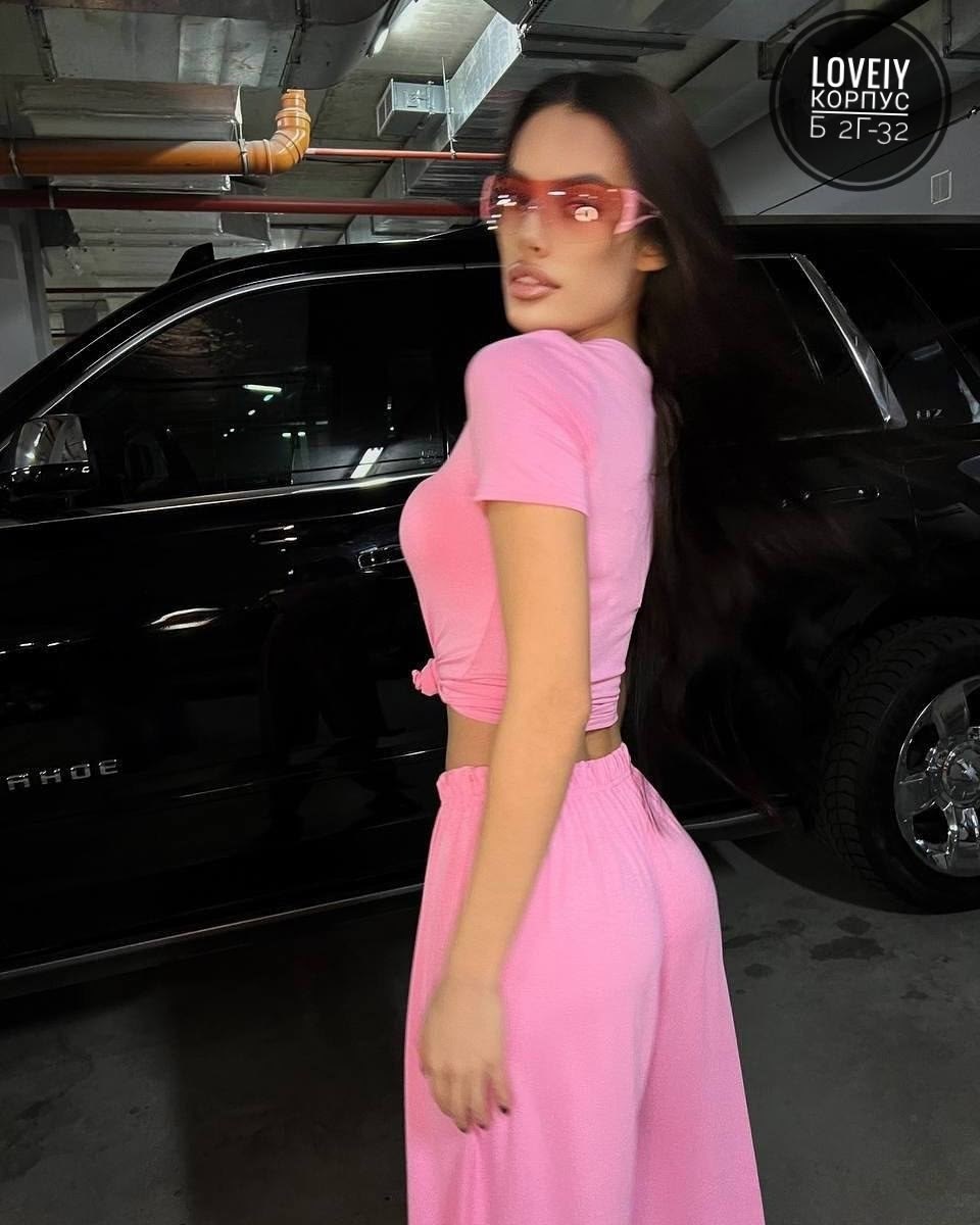 костюм с кроп топом,костюм с брюками,костюм двойка женский,трикотажные костюмы,летние костюмы женские