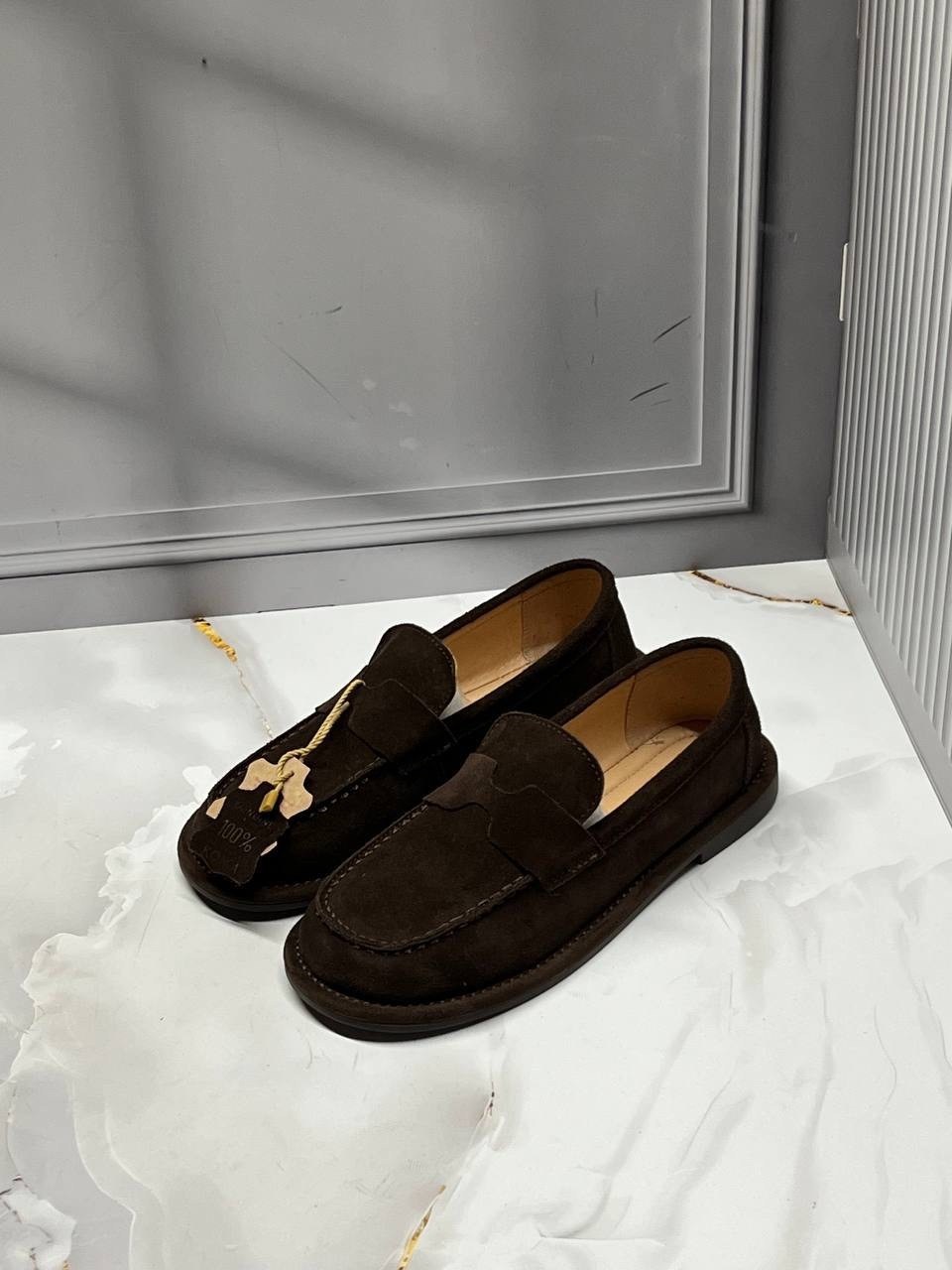замшевые лоферы,пенни лоферы мужские замшевые,лоферы женские loro piana,коричневые лоферы,женские лоферы