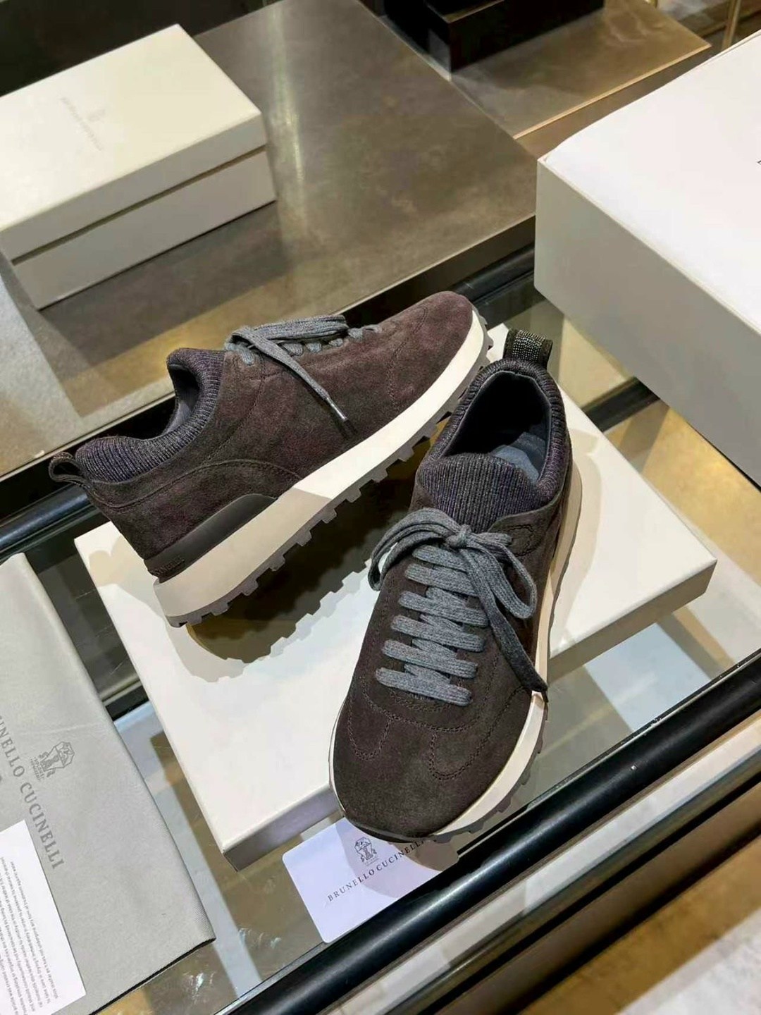 замшевые кроссовки brunello cucinelli,,brunello cucinelli кроссовки черный,замшевые кроссовки,brunello cucinelli кроссовки