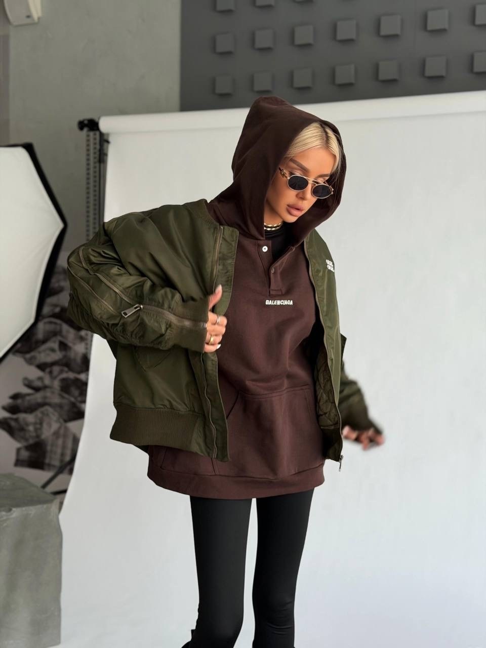 куртка бомбер женская,куртка оверсайз,женская куртка милитари оверсайз,бомбер куртка,бомбер куртка оверсайз