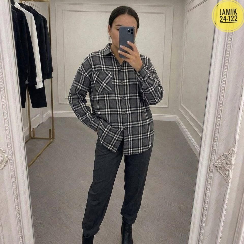 рубашка miu miu оверсайз в клетку варенка,женская рубашка в клетку оверсайз,рубашка в клетку оверсайз ease house,рубашка в клетку свободного кроя,рубашка в клетку женская