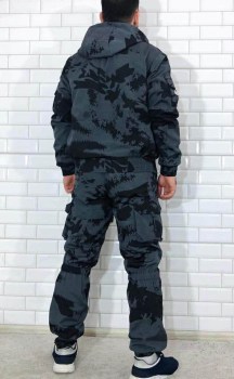 Костюм
