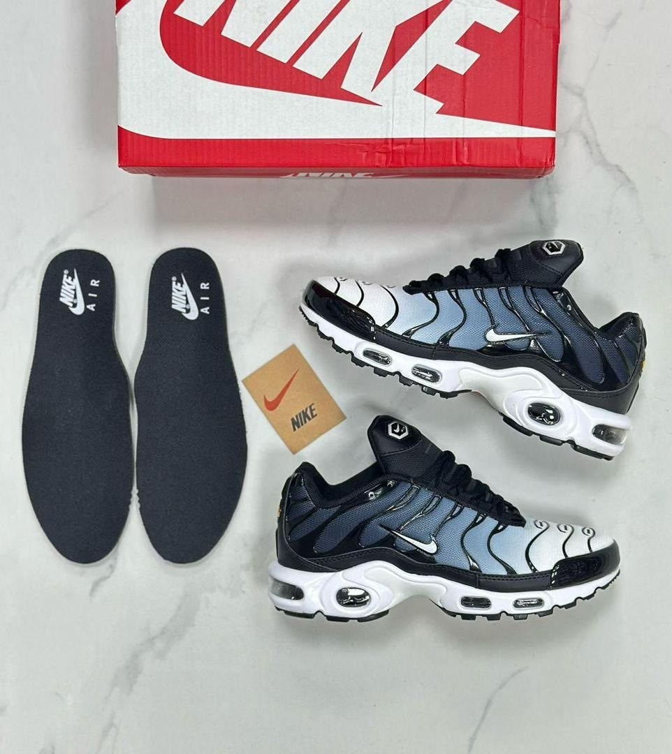 nike air max tn plus black,nike air max plus tn,кроссовки nike air max plus,кроссовки nike air max plus tn,nike air max plus