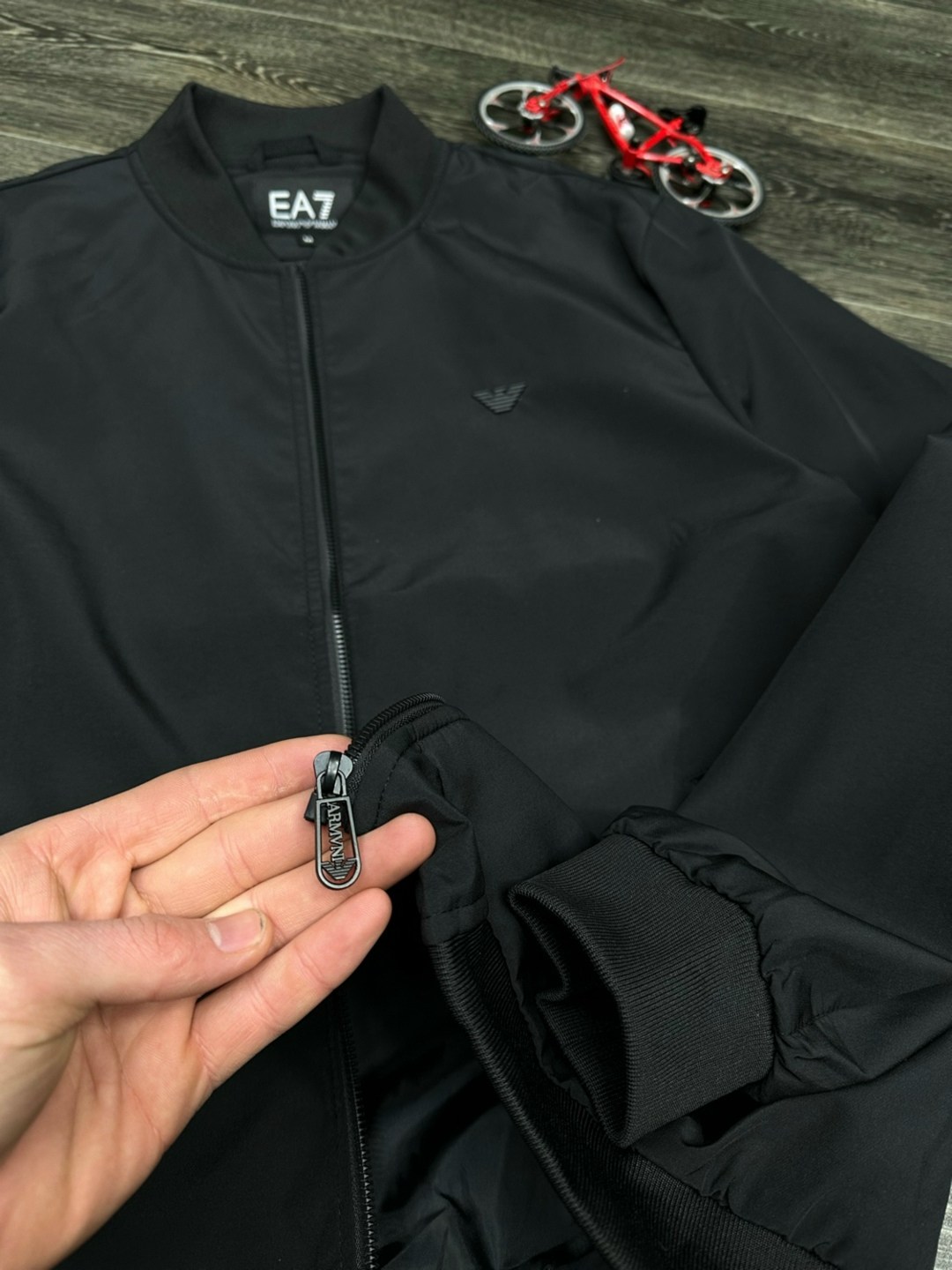 бомбер эмпорио армани мужской,бомбер мужская куртка,куртка бомбер,мужская куртк,куртка