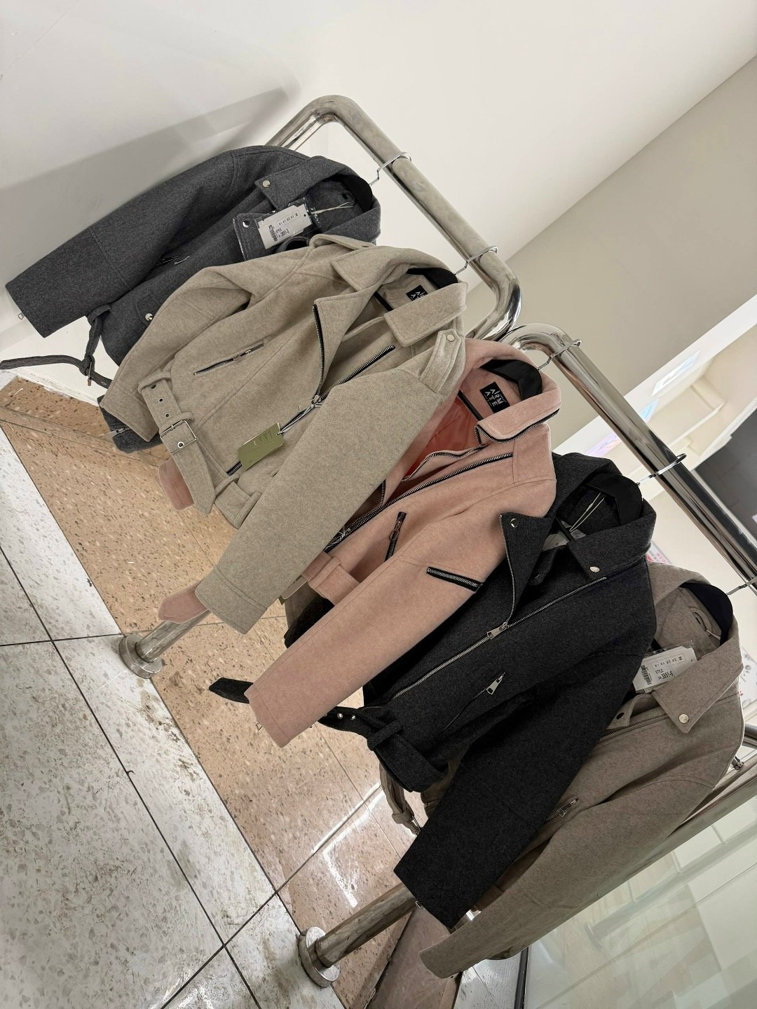 куртка из искусственной кожи женская,куртка косуха,куртка модная,замшевая косуха зара,замшевая куртка косуха