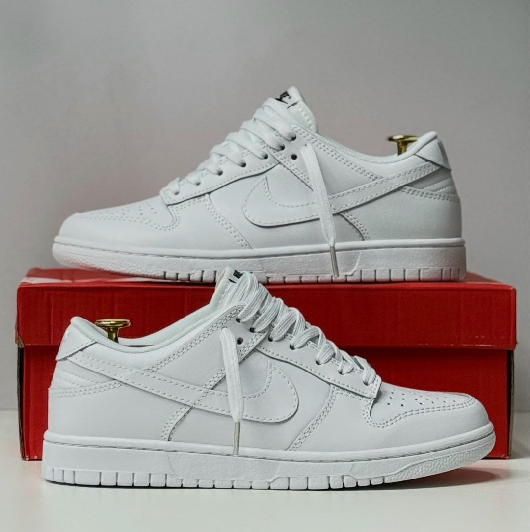 nike dunk low triple white,кроссовки,кроссовки nike dunk low,кроссовки женские nike dunk low,кроссовки nike dunk sb low