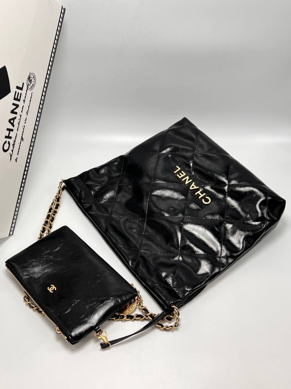 chanel сумка,сумка chanel женская,кожаная белая сумка chanel,chanel 22 сумка,сумка шанель