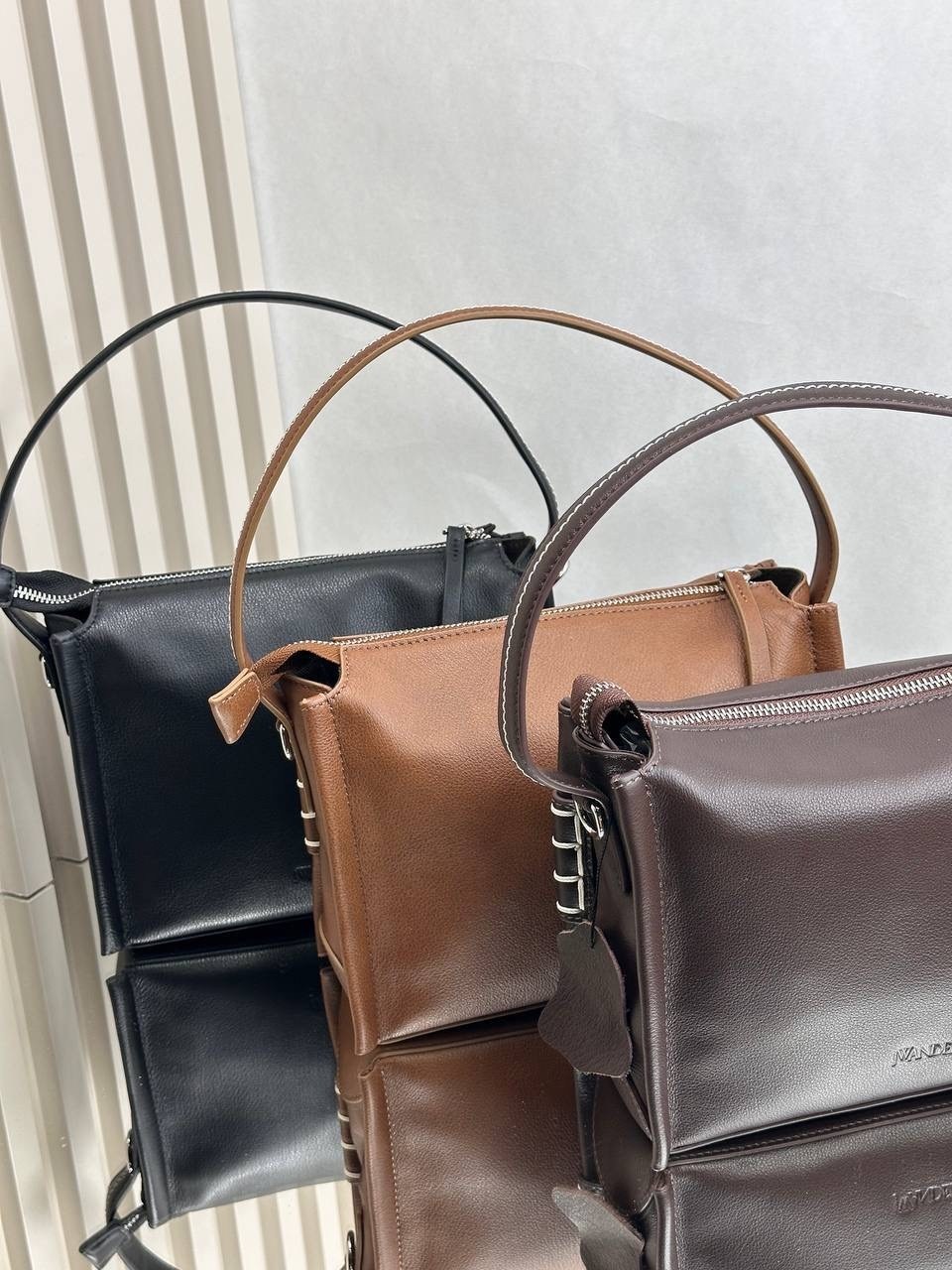 сумка,женская сумка,сумка кожаная женская,сумка модная,сумка кожаная