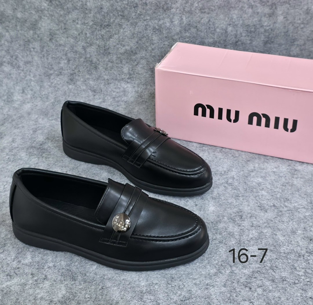 лоферы miu miu,,лоферы на женские miu miu,лоферы женские,женская
