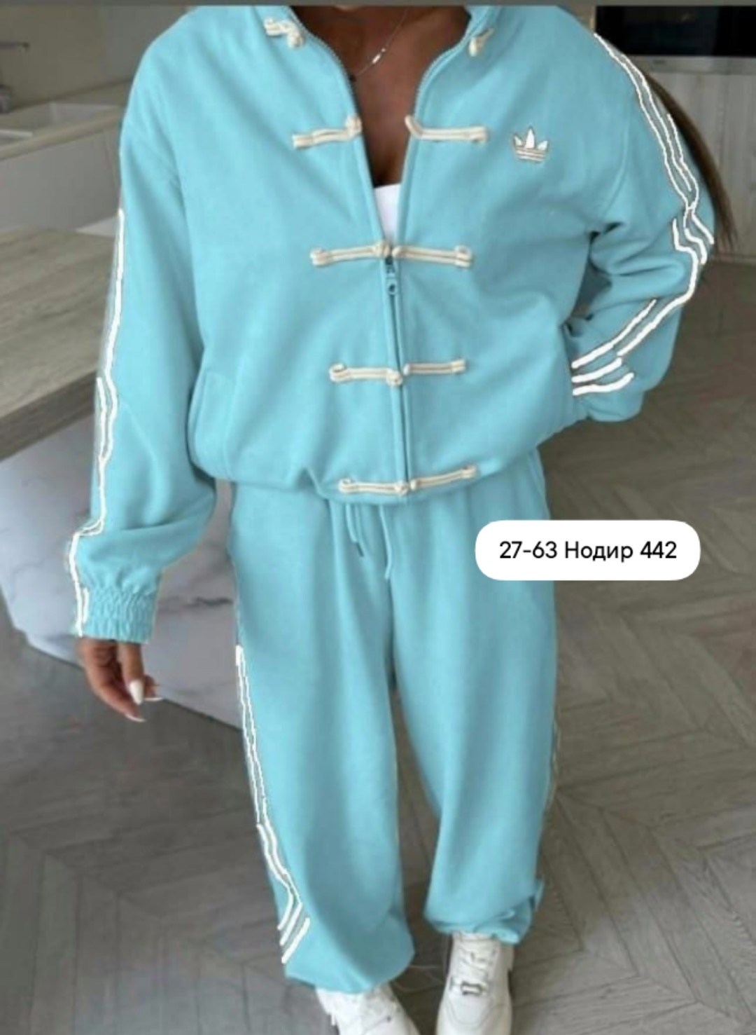 стильные костюмы,женский костюм,костюм женский на флисе,костюм женский спортивный на флисе,спортивный костюм