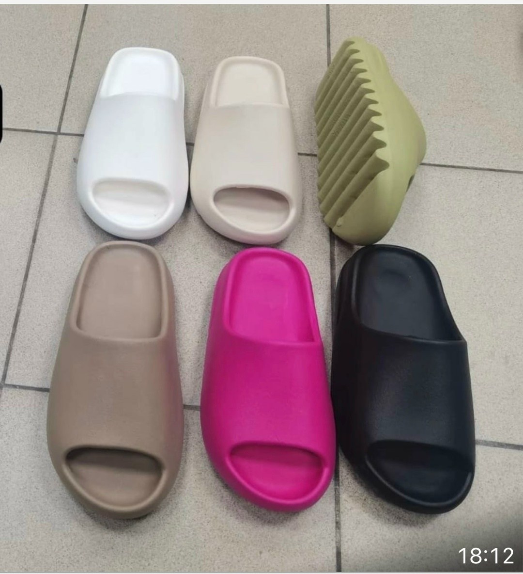 резиновые женские тапочки,шлепанцы женские,сланцы женские,шлепки,тапки женские