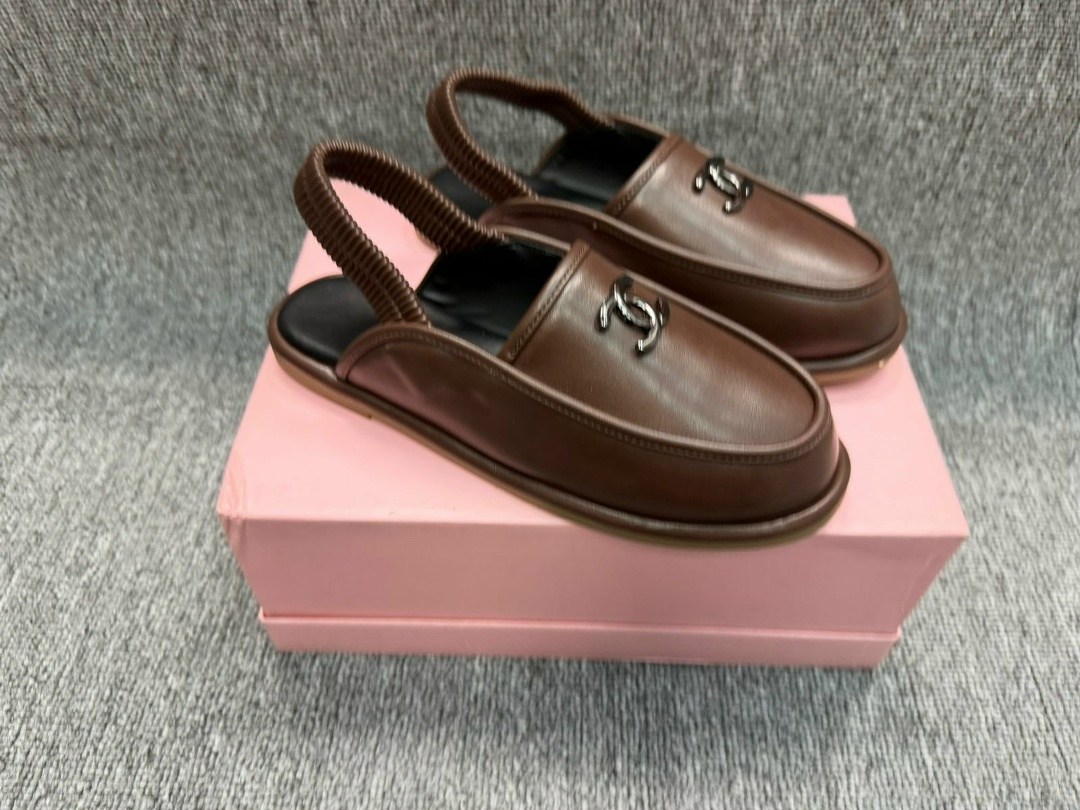 шлепанцы шанель,,шлепки шанель,босоножки chanel,лоферы chanel