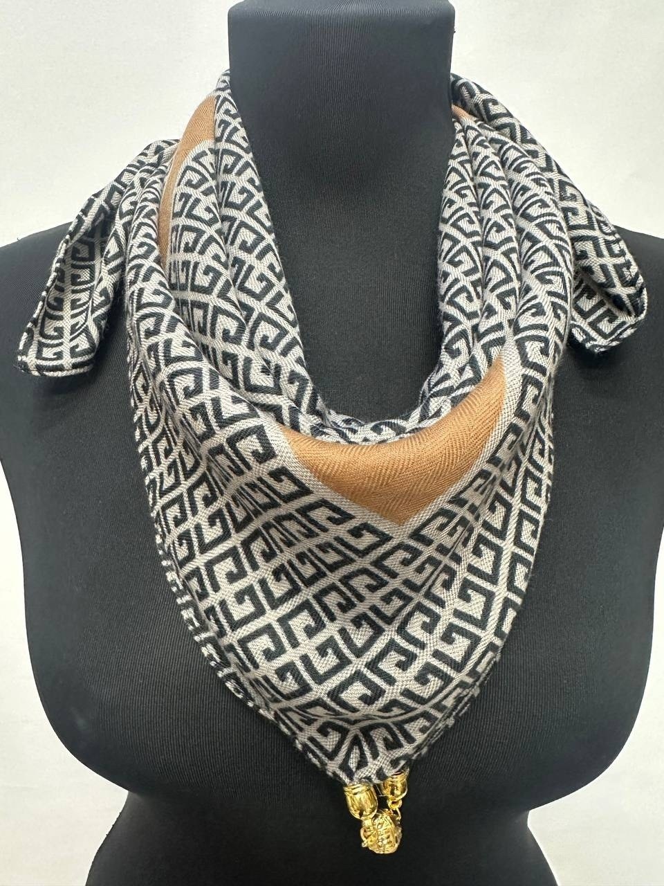 платки женские,платки шарф,платок женский с рисунком,платки тонки,платки шейный платок