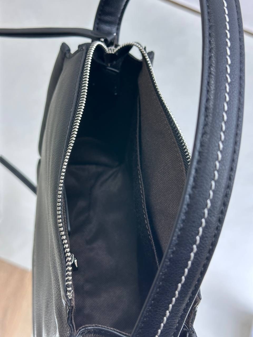 сумка,женская сумка,сумка кожаная женская,сумка модная,сумка кожаная