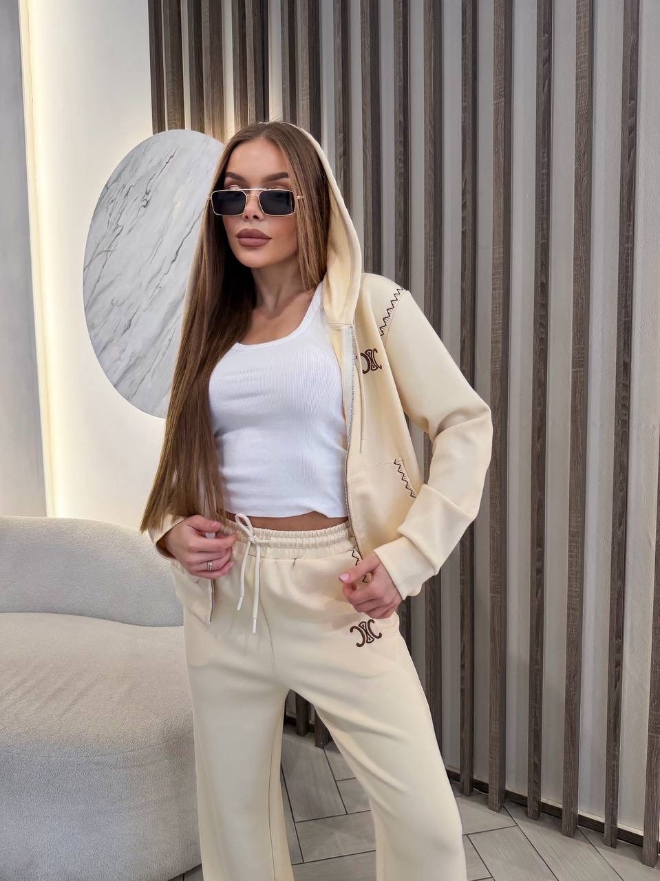 стильные костюмы,костюм спортивный,женский костюм,спортивный костюм женский,костюм бежевый