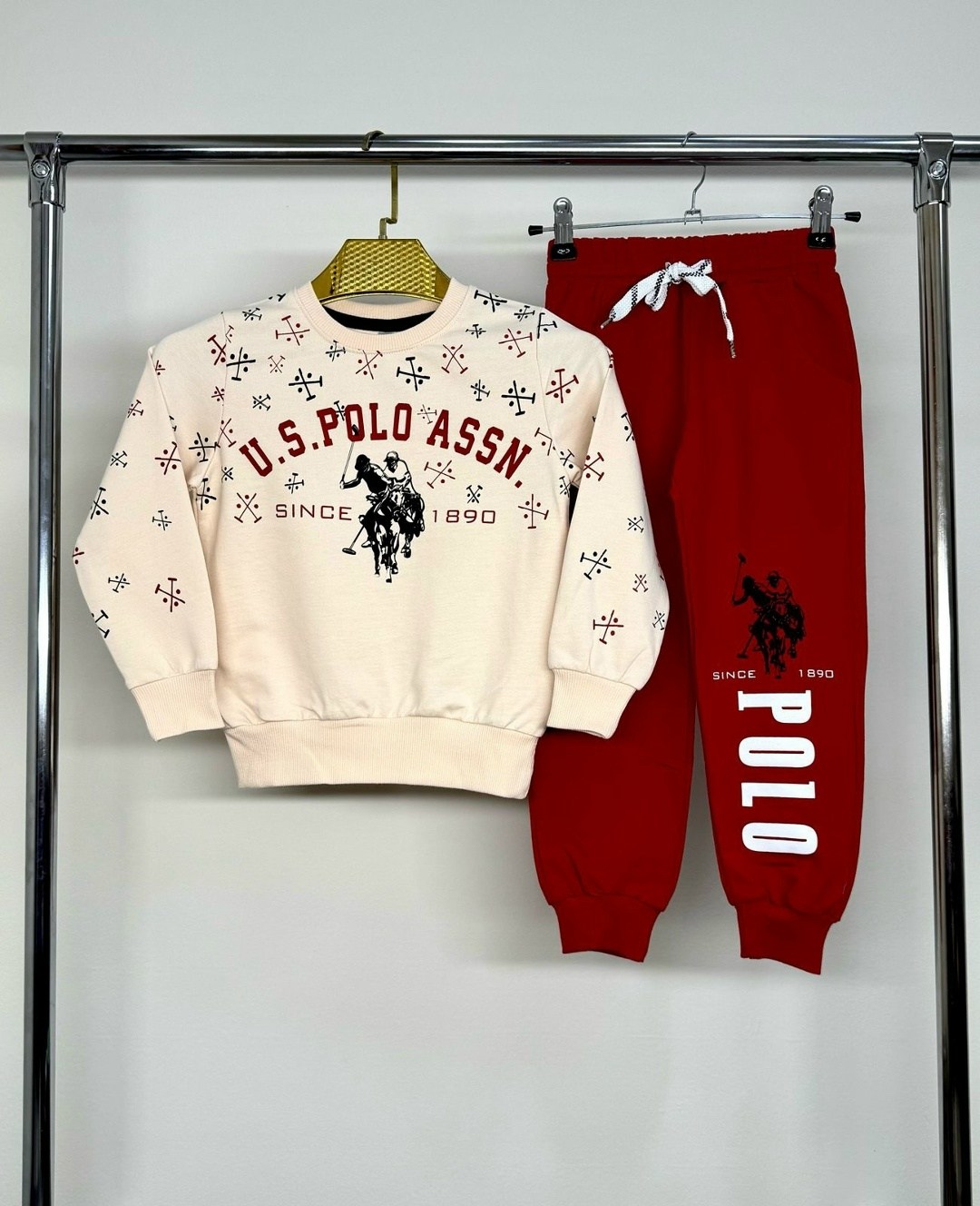 костюм спортивный для мальчика,одежда для мальчика,свитшот и брюки,костюм детский,спортивные костюм