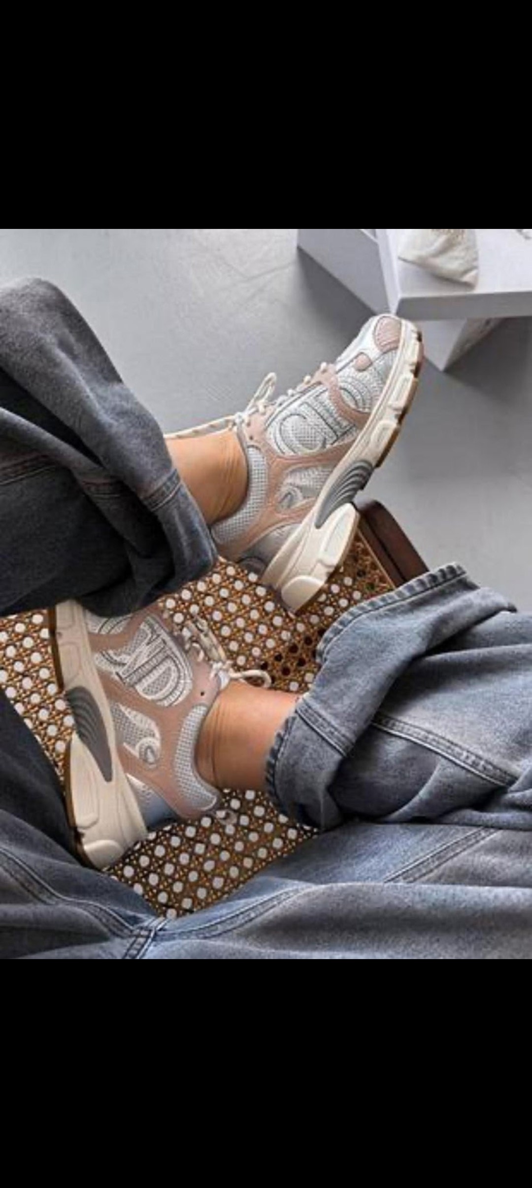 dior кроссовки,кроссовки christian dior,женские кроссовки,диор кроссовки женские,кроссовки баленсиага 3xl