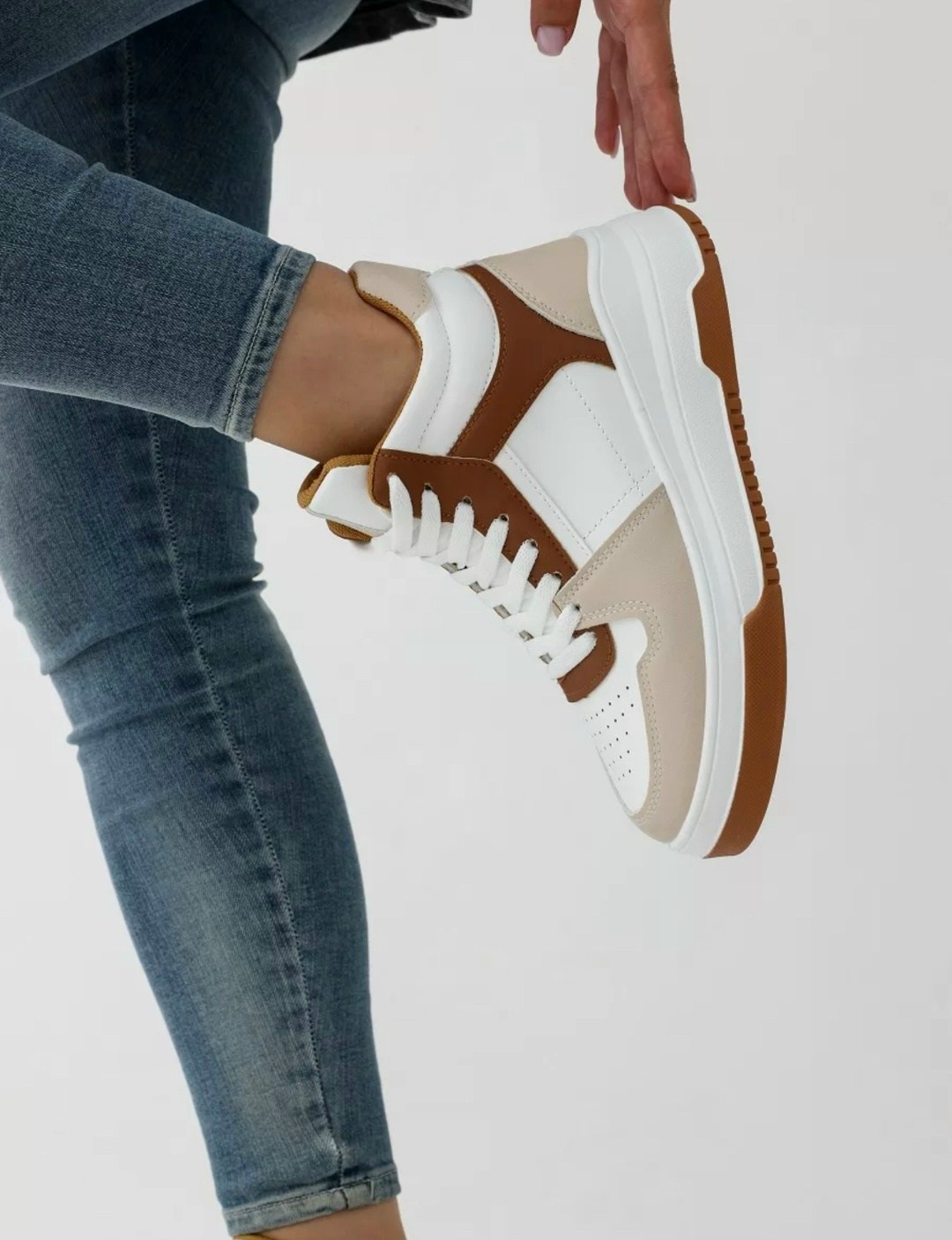 ,высокие кроссовки,кроссовки на платформа,кроссовки белая,женские кроссовки